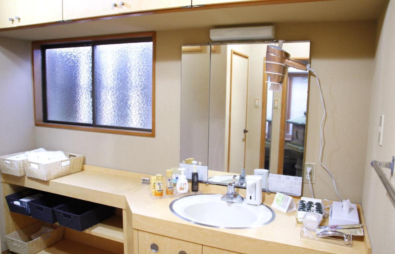Bed and Breakfast 藤花楼 Kamakura Yamanouchi  Exterior foto